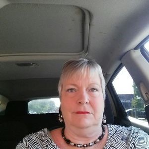 Meet your Posher, Earlene